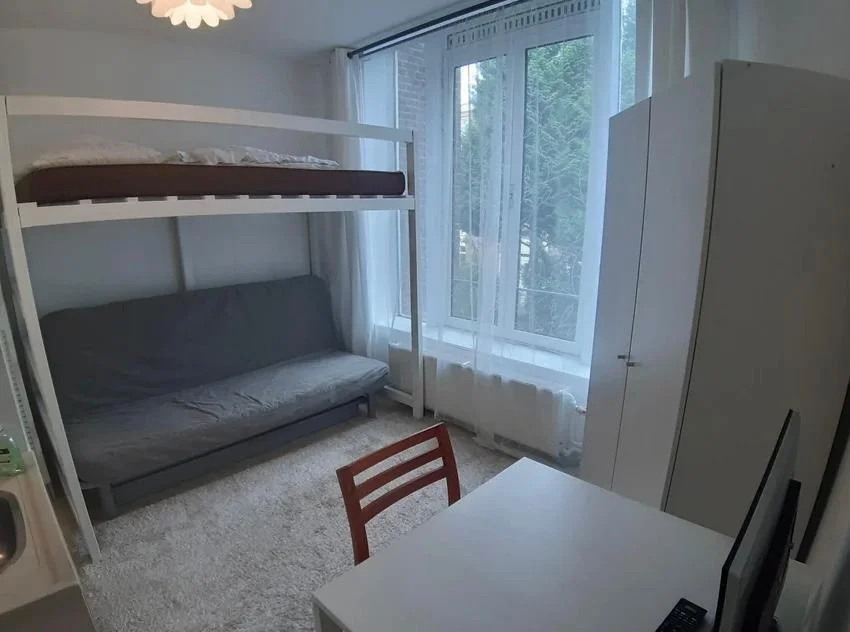 Foto van de Studio gelegen aan de Holendrechtstraat in Amsterdam