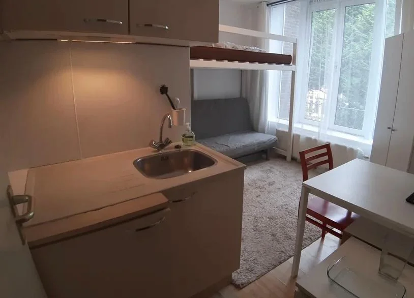 Foto van de Studio gelegen aan de Holendrechtstraat in Amsterdam