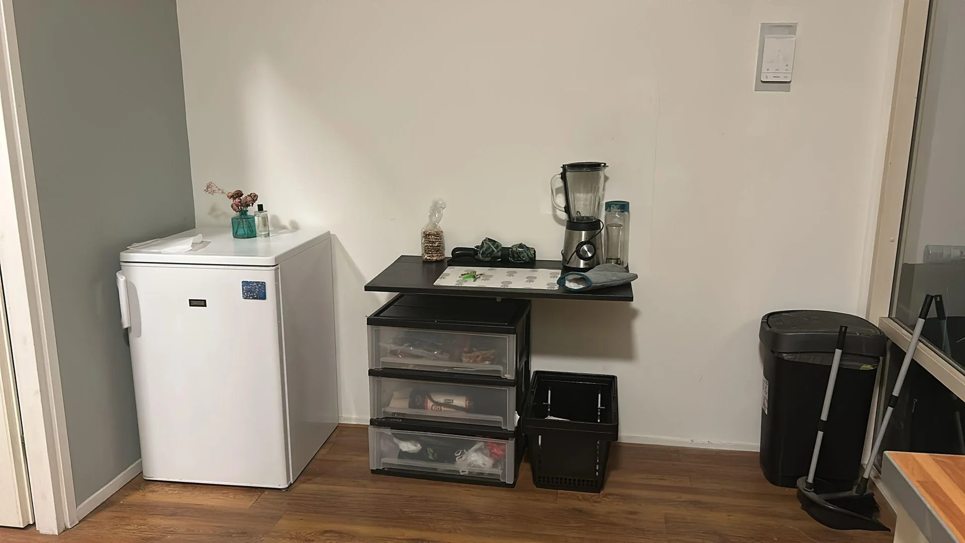 geblurde versie van de foto als achtergrond