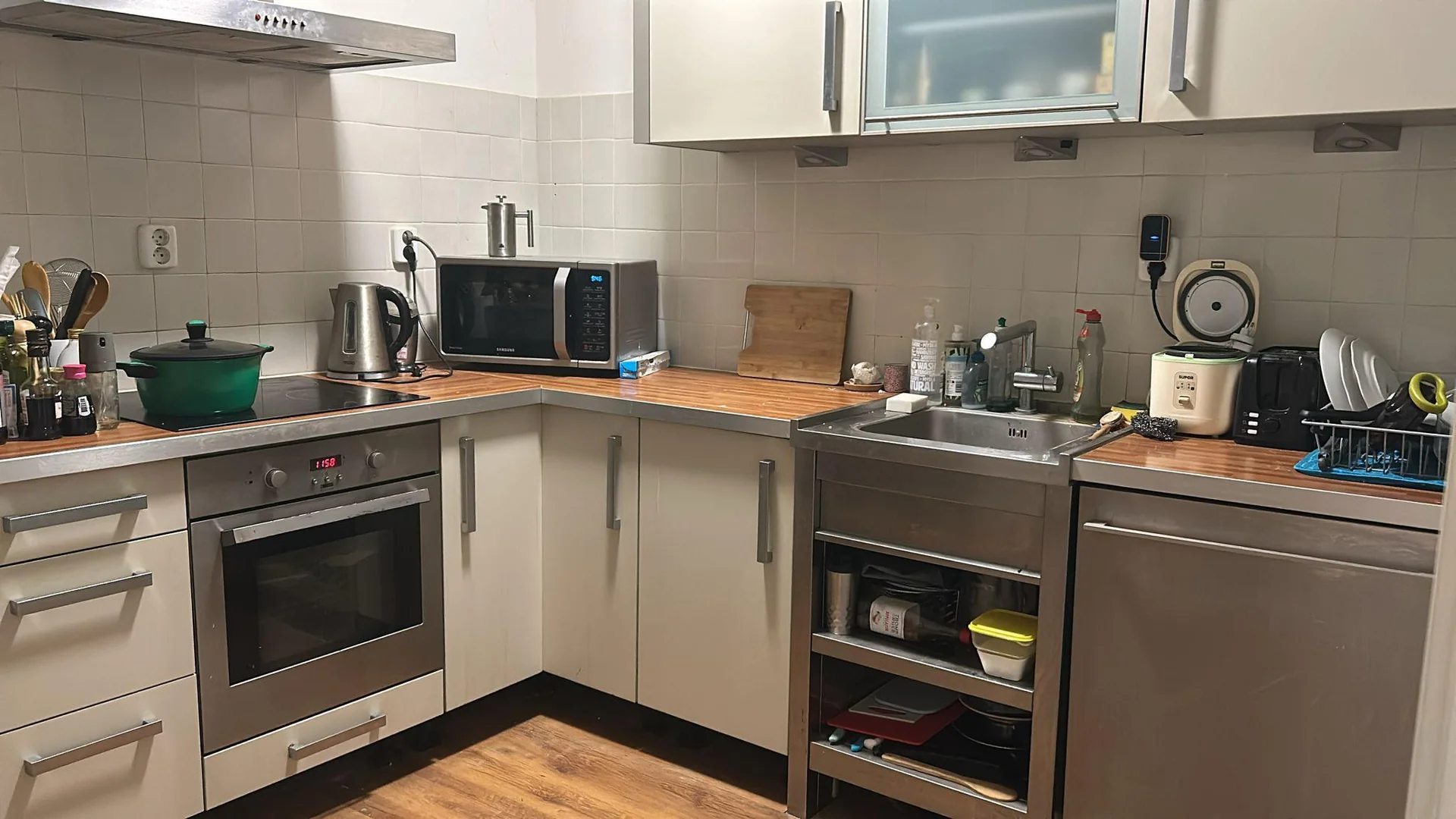 geblurde versie van de foto als achtergrond