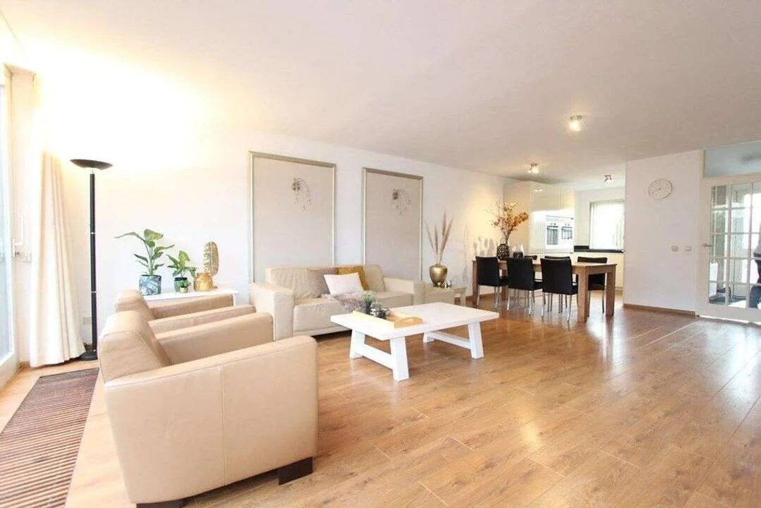 Foto van de Appartement gelegen aan de Ko van Dijklaan in Amstelveen