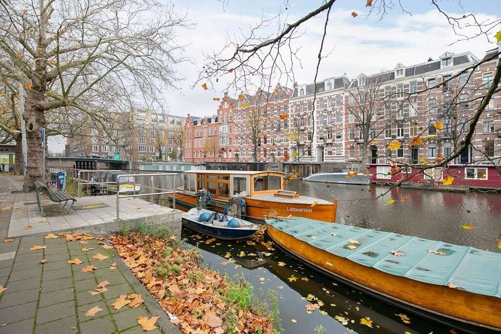 Foto van de Appartement gelegen aan de Leidsekade in Amsterdam