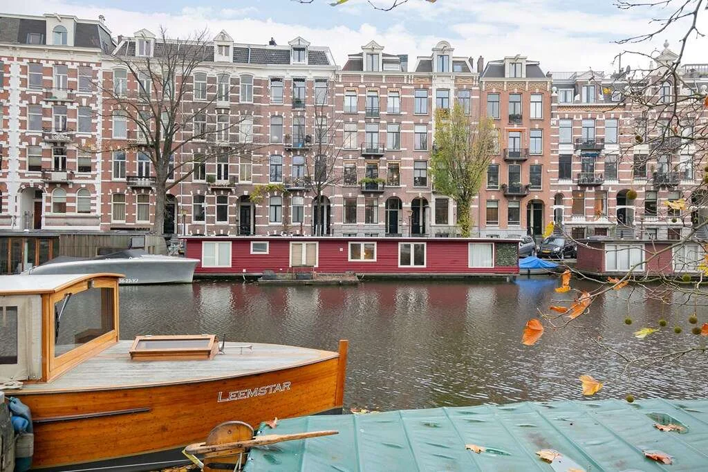 Foto van de Appartement gelegen aan de Leidsekade in Amsterdam