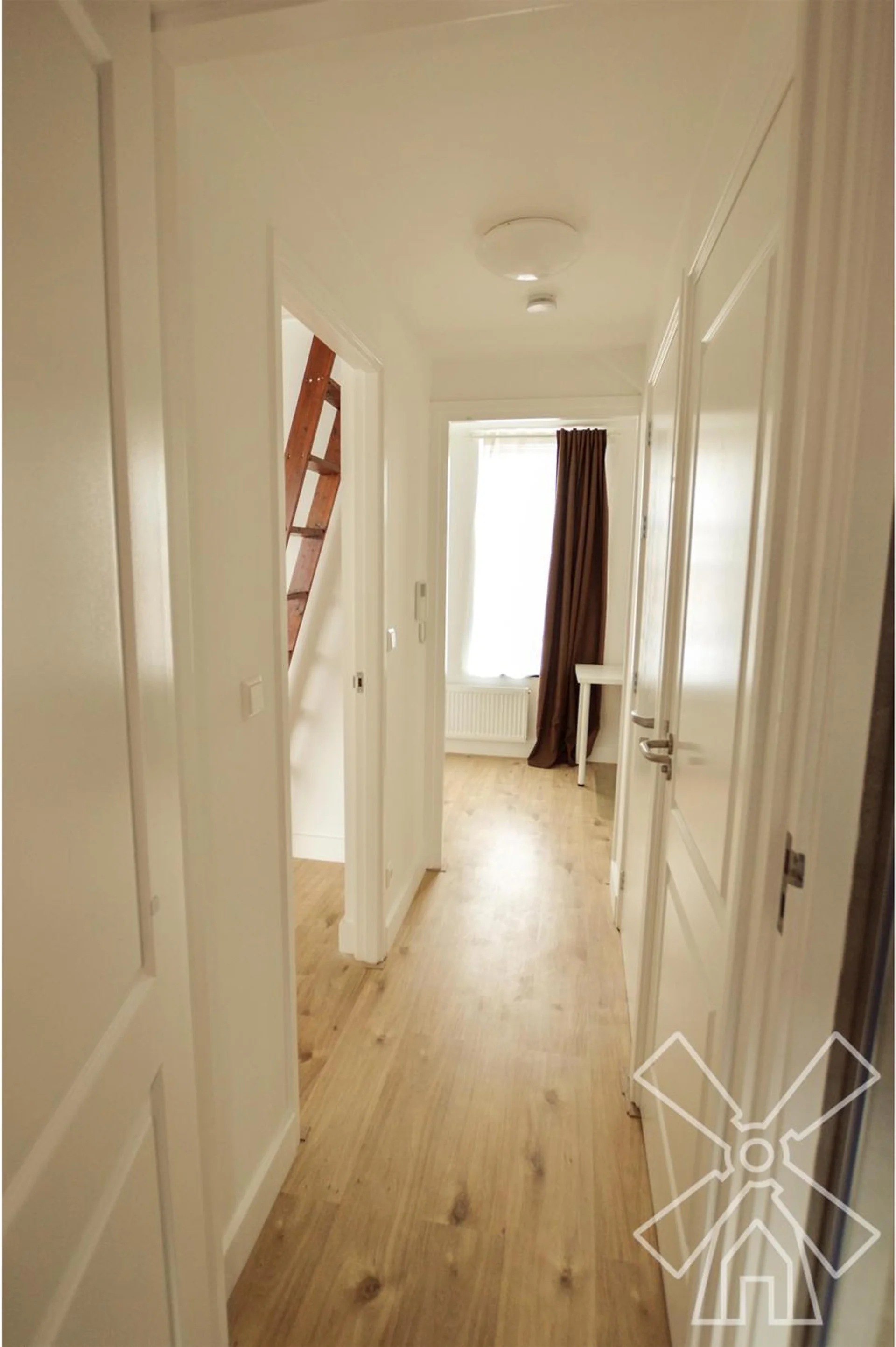 Foto van de Kamer gelegen aan de Marcelisstraat in Den Haag