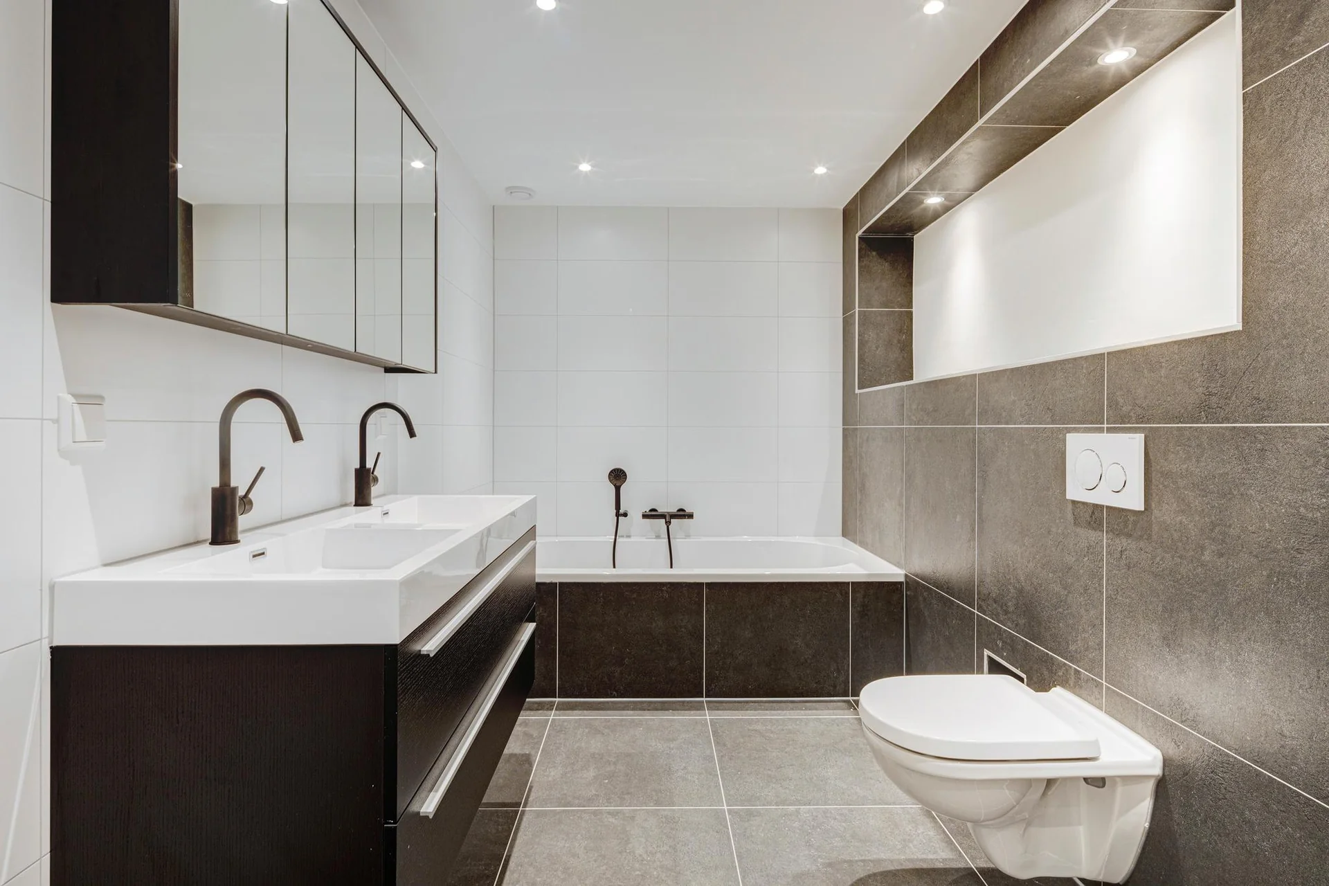 Foto van de Appartement gelegen aan de Honingerdijk in Rotterdam