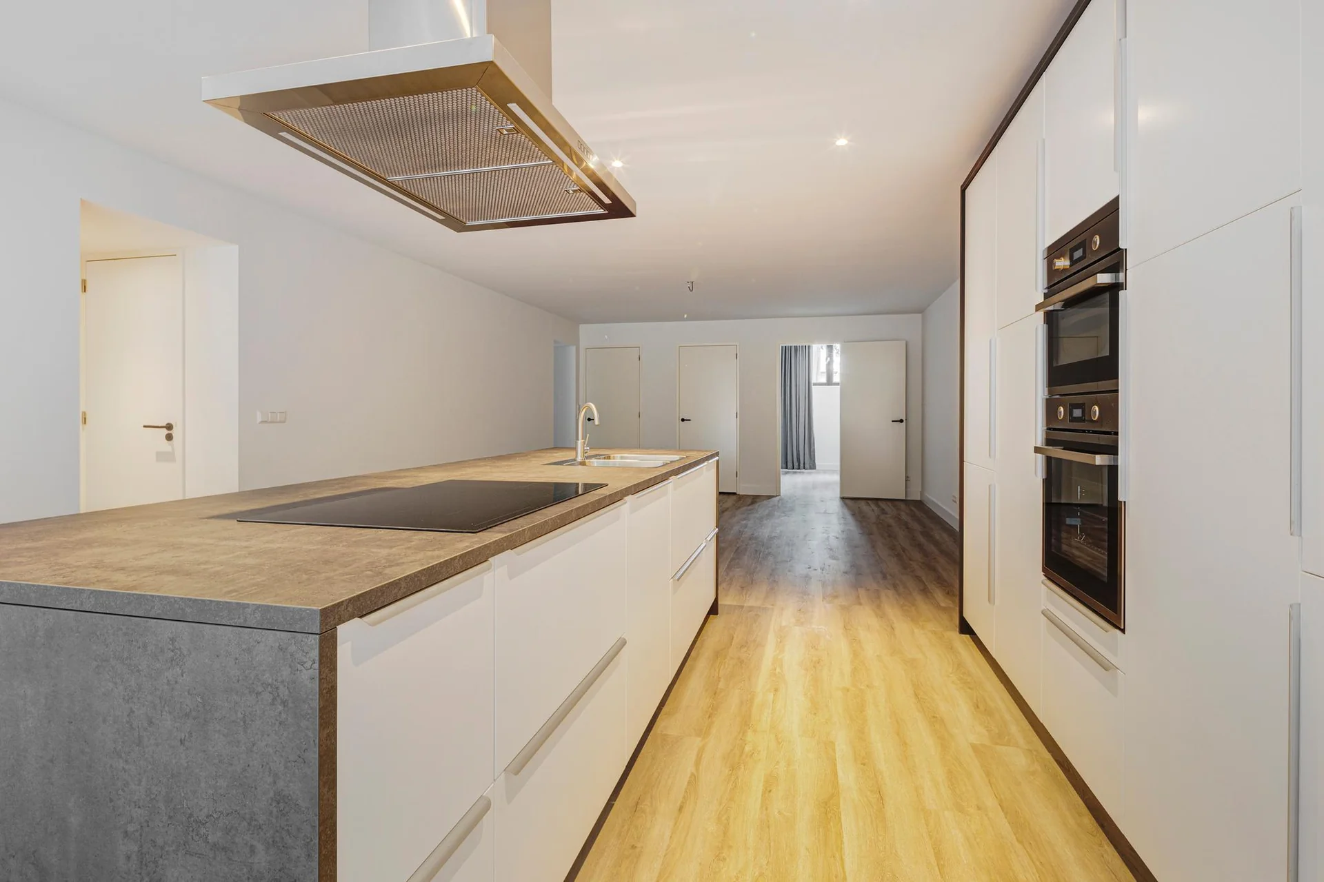 Foto van de Appartement gelegen aan de Honingerdijk in Rotterdam