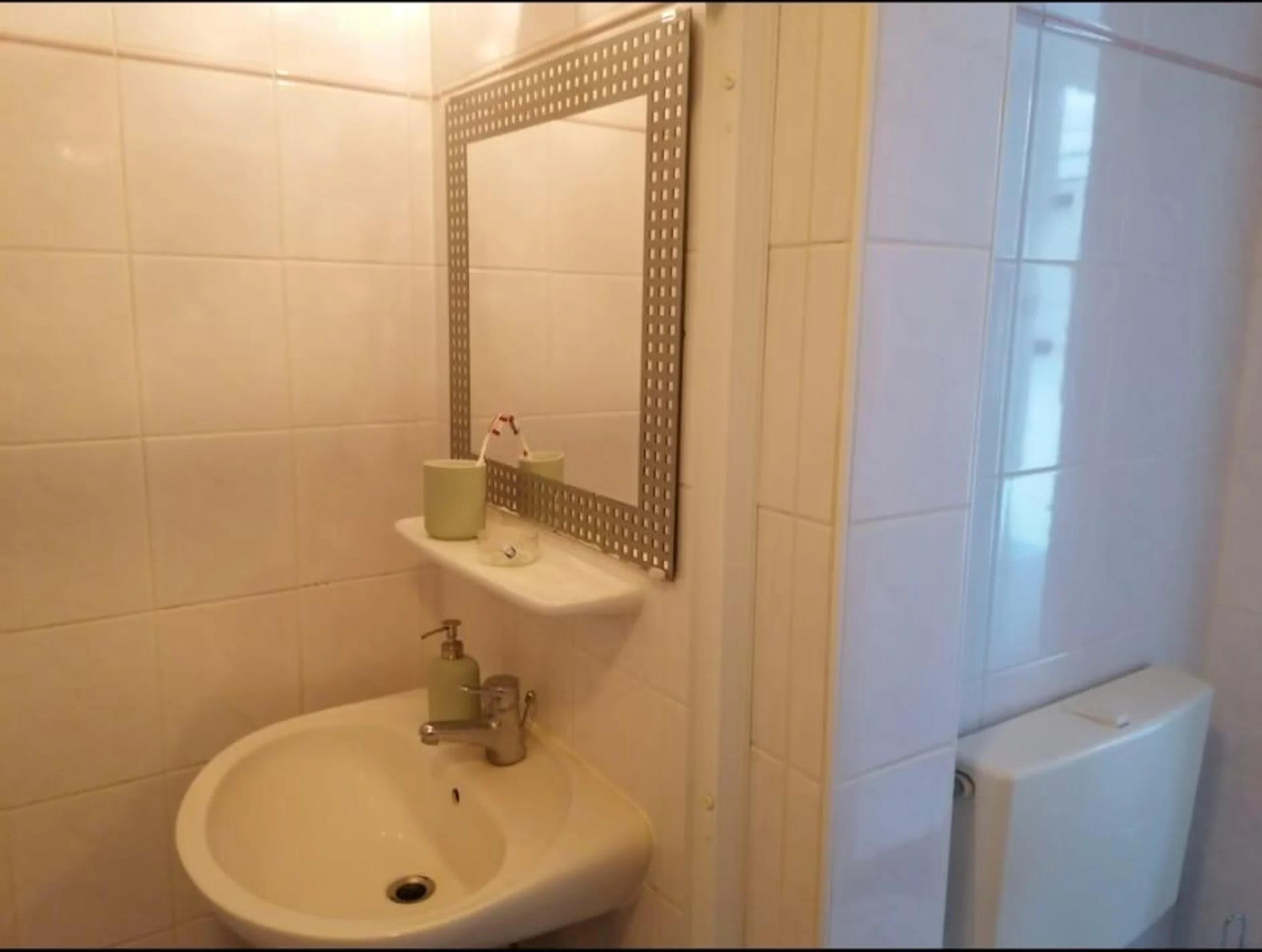 Foto van de Kamer gelegen aan de Burgemeester Cramergracht in Amsterdam