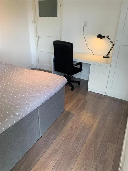Foto van de Appartement gelegen aan de Erik de Roodestraat in Amsterdam