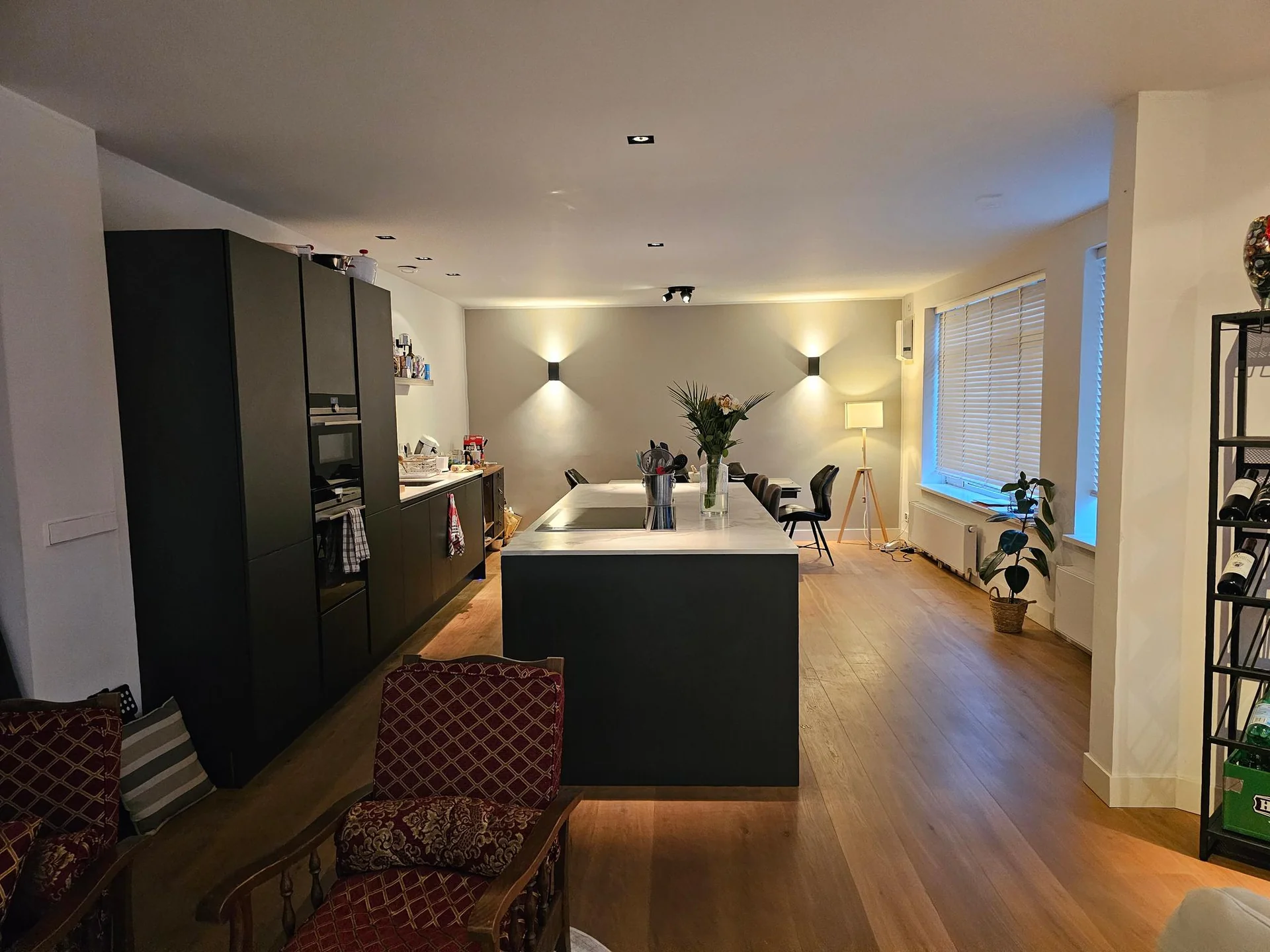 geblurde versie van de foto als achtergrond