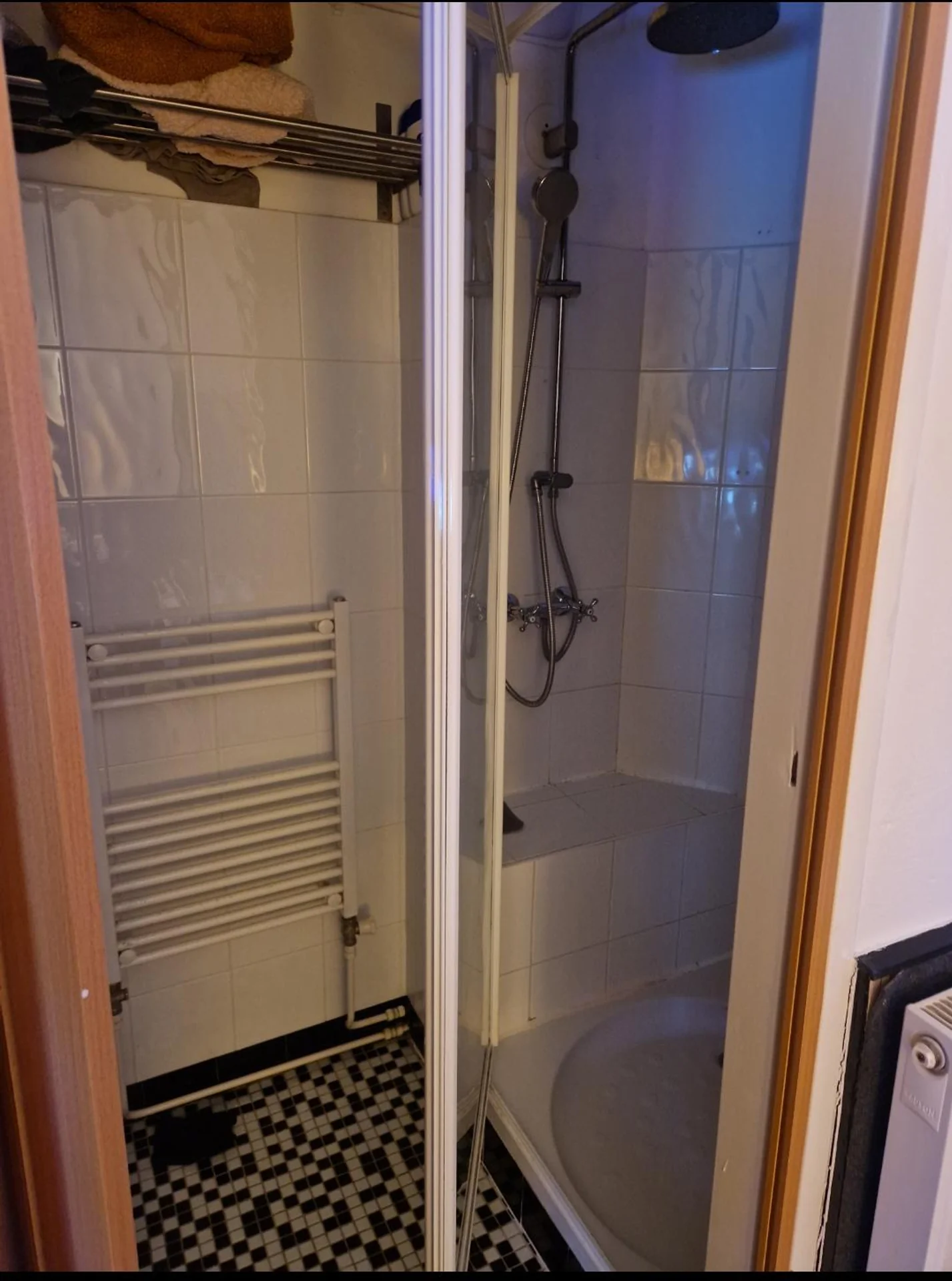 geblurde versie van de foto als achtergrond