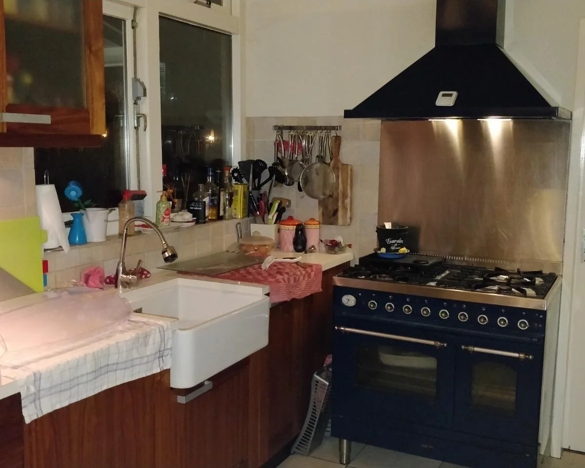 geblurde versie van de foto als achtergrond