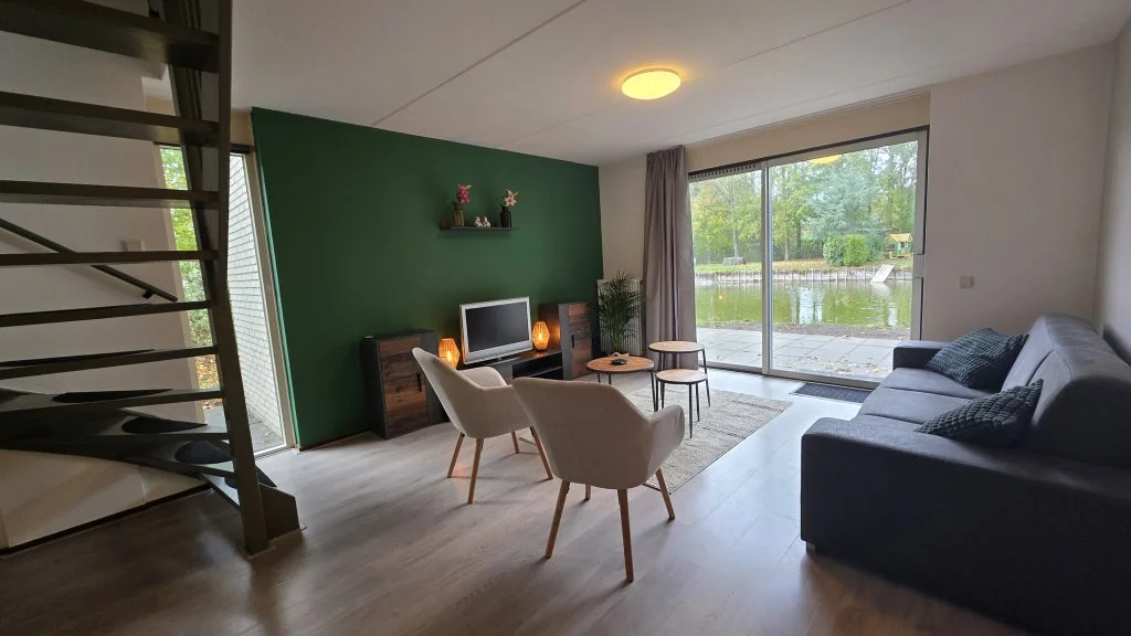 geblurde versie van de foto als achtergrond