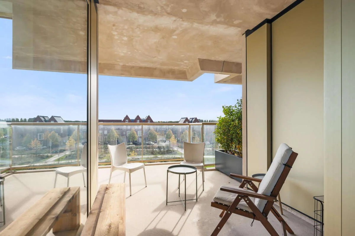 geblurde versie van de foto als achtergrond