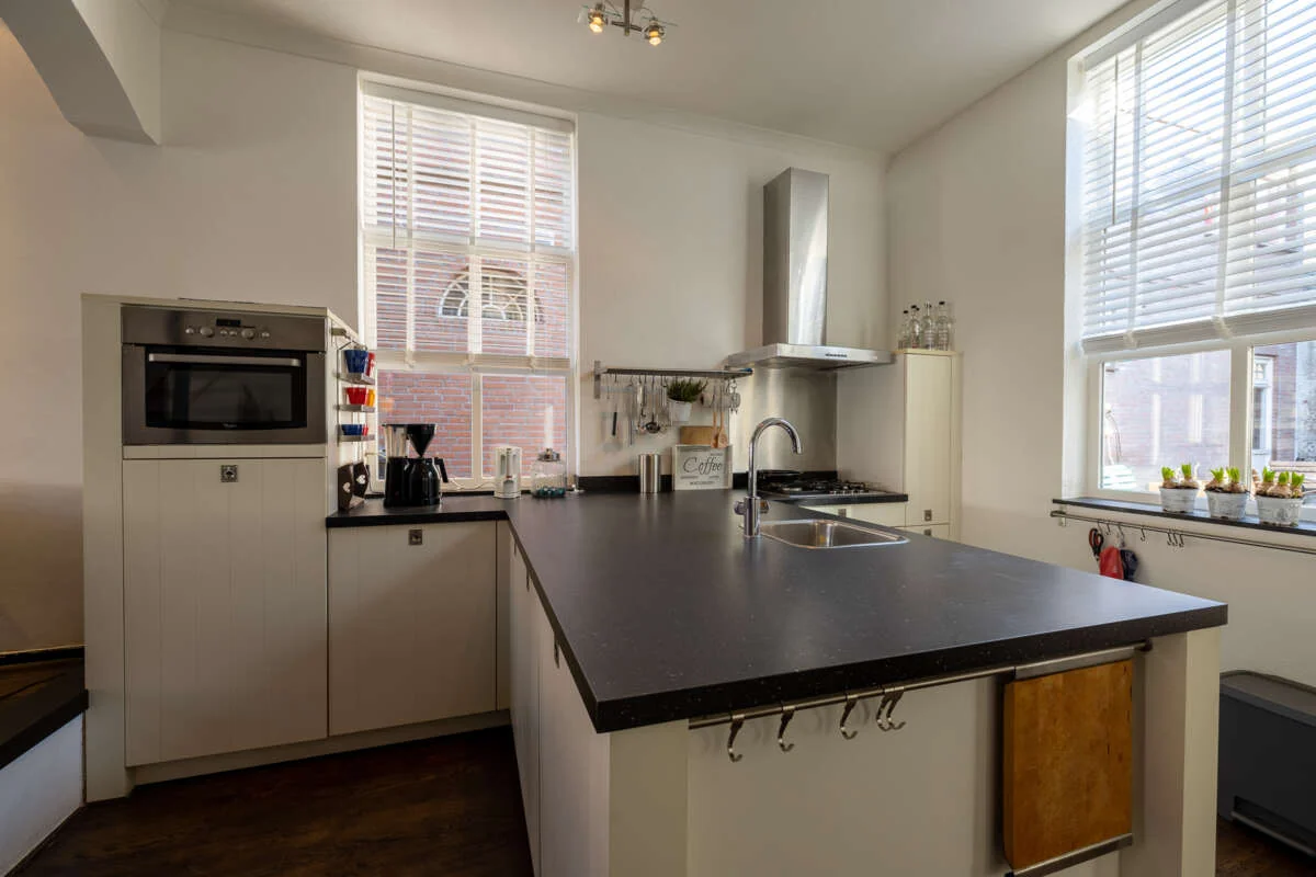 geblurde versie van de foto als achtergrond