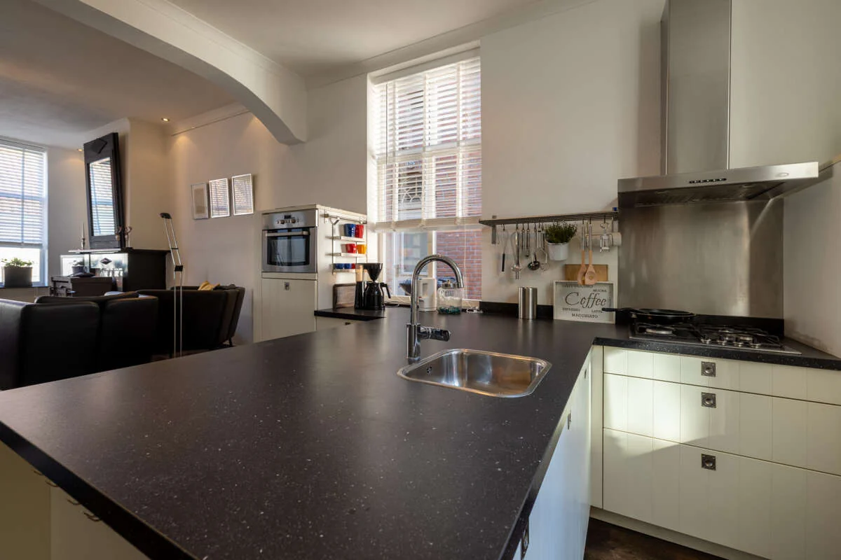 geblurde versie van de foto als achtergrond