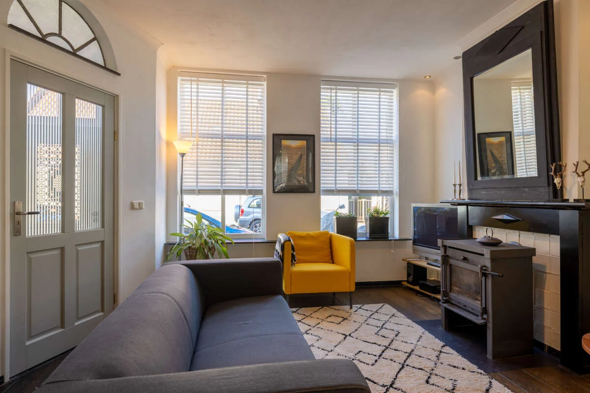 geblurde versie van de foto als achtergrond