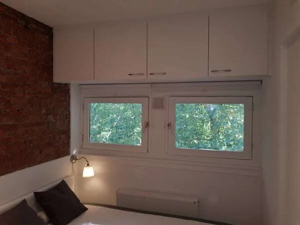 geblurde versie van de foto als achtergrond