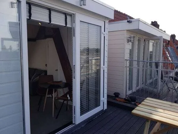 geblurde versie van de foto als achtergrond