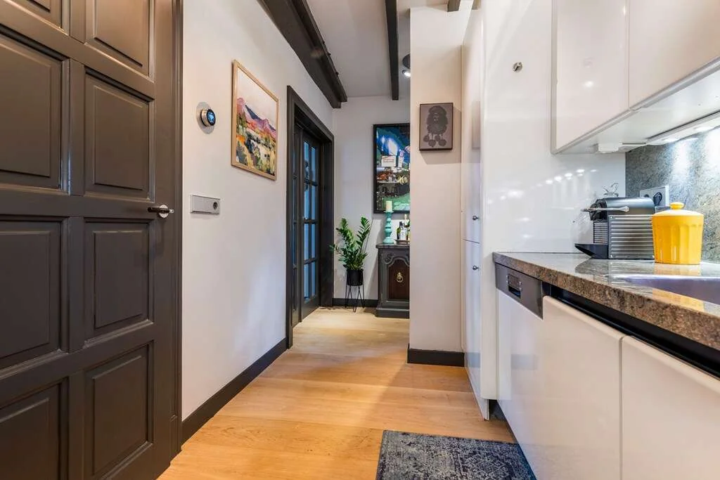 geblurde versie van de foto als achtergrond