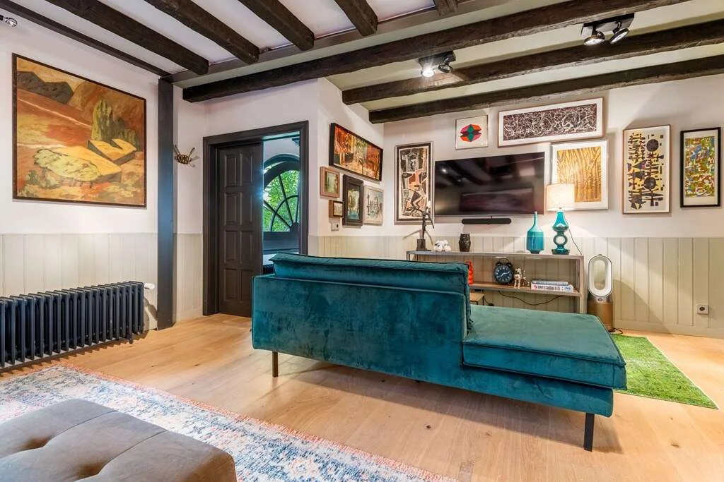 geblurde versie van de foto als achtergrond