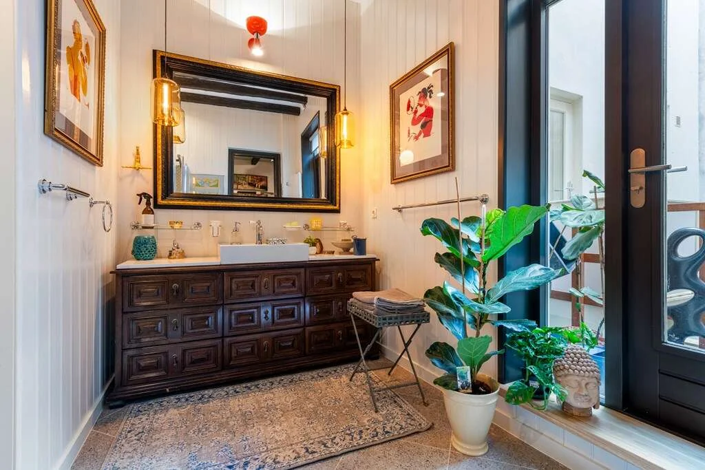 geblurde versie van de foto als achtergrond