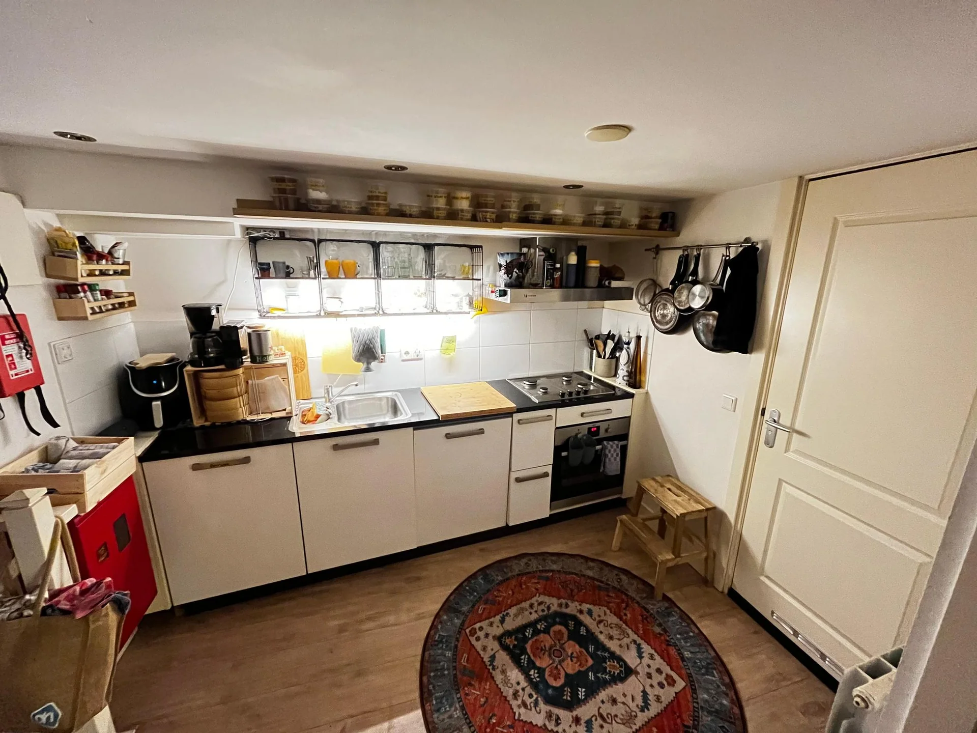 geblurde versie van de foto als achtergrond