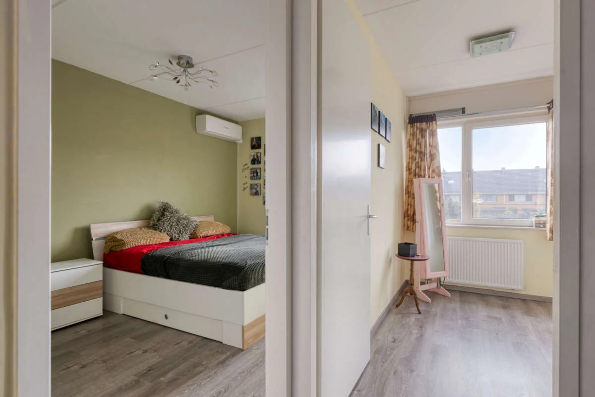 geblurde versie van de foto als achtergrond