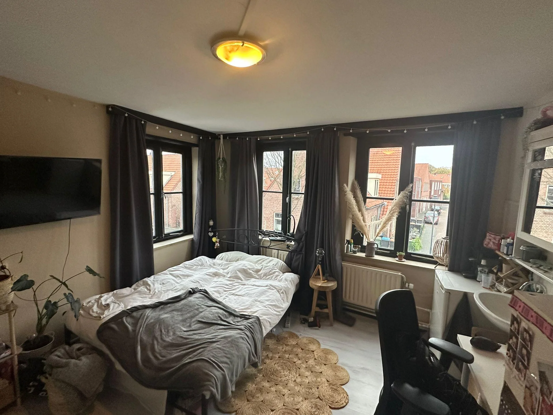 geblurde versie van de foto als achtergrond