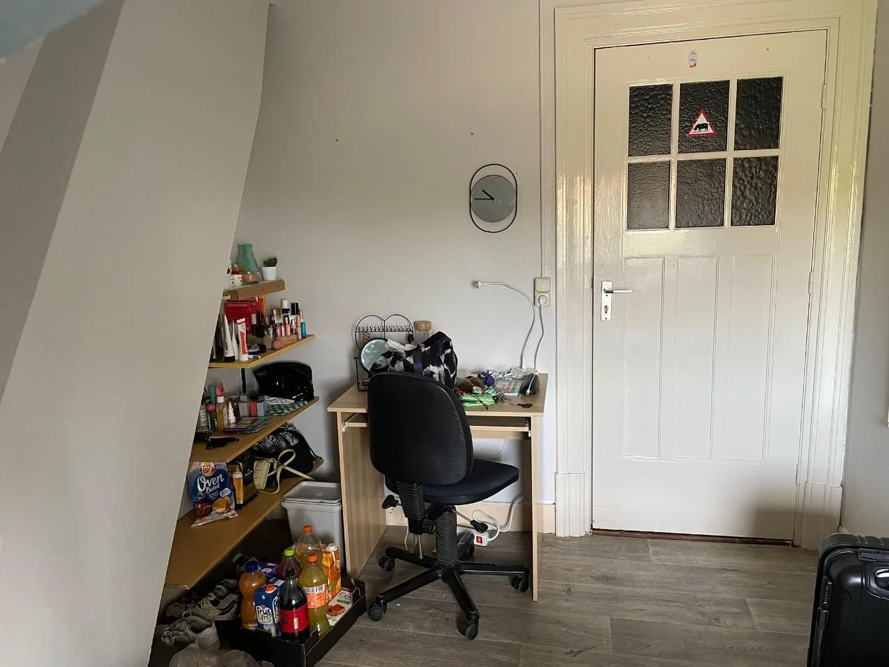 geblurde versie van de foto als achtergrond