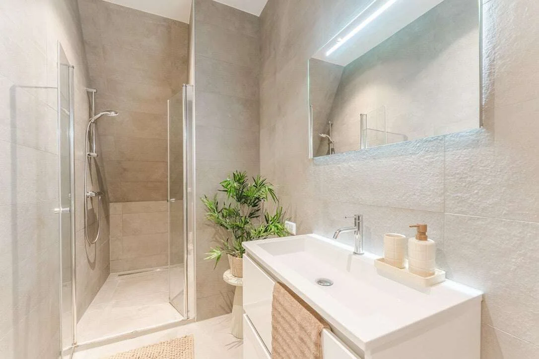 geblurde versie van de foto als achtergrond