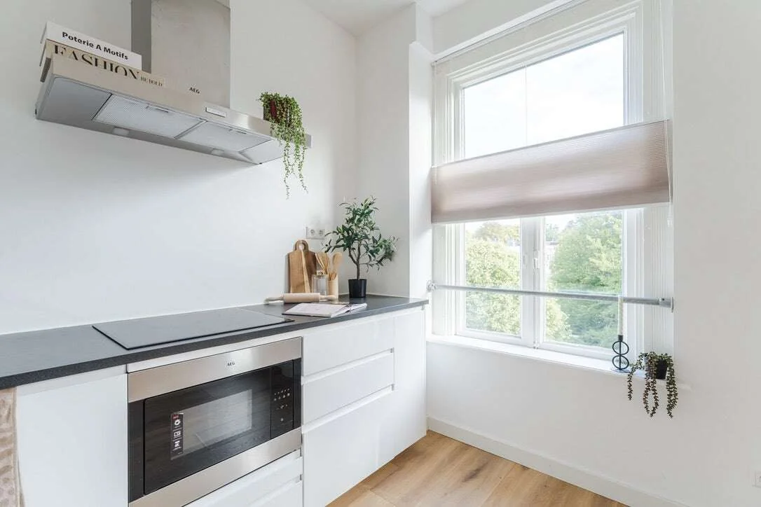 geblurde versie van de foto als achtergrond