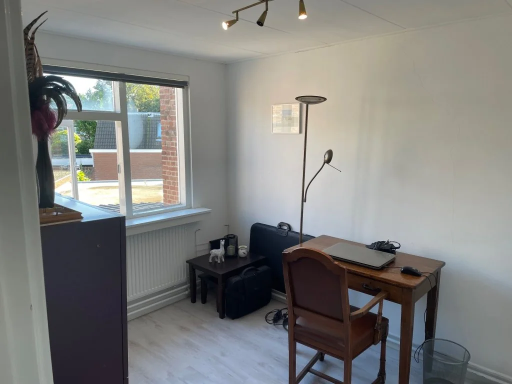 geblurde versie van de foto als achtergrond