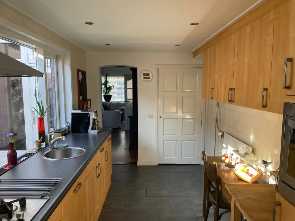 geblurde versie van de foto als achtergrond