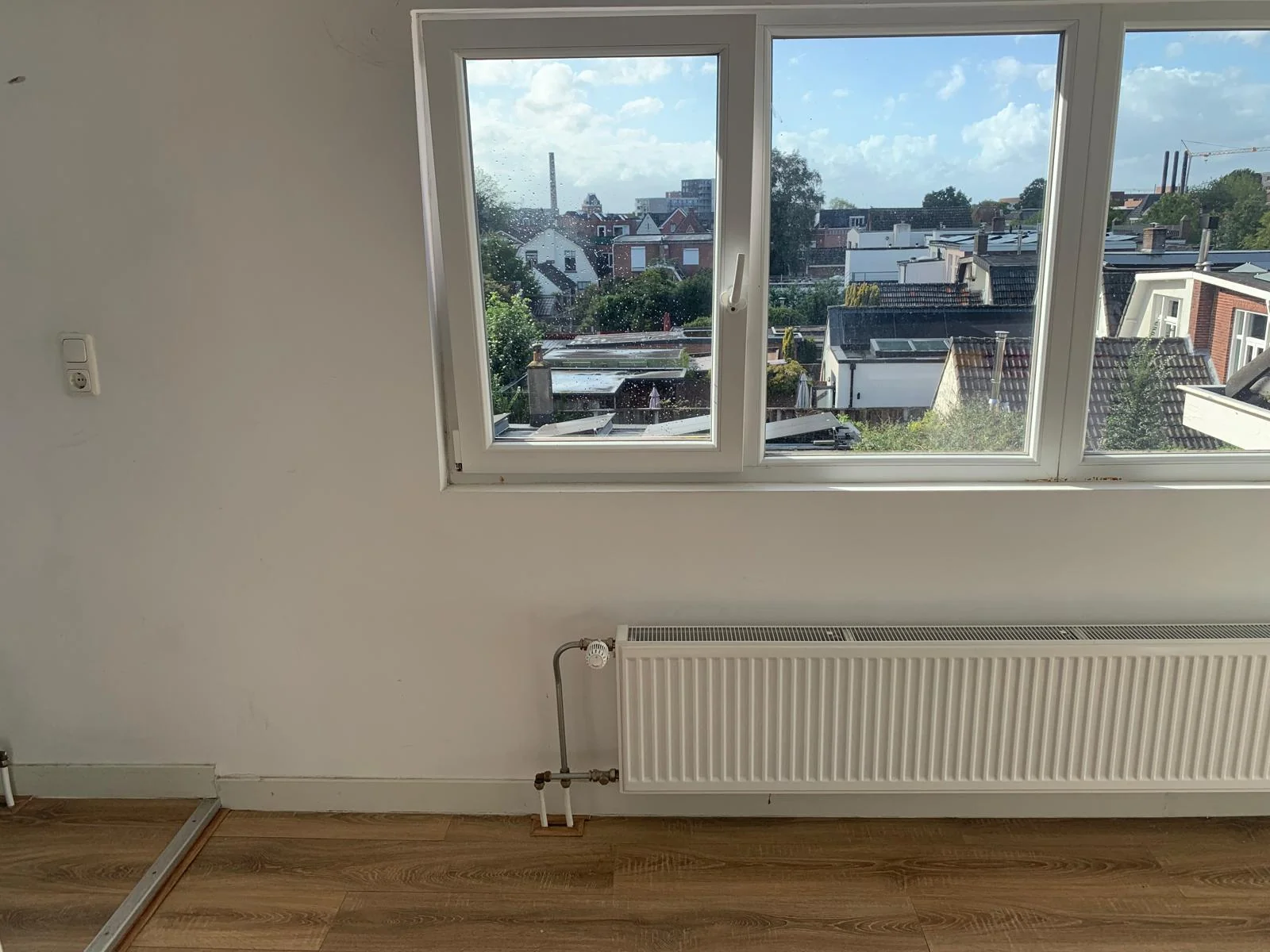 geblurde versie van de foto als achtergrond