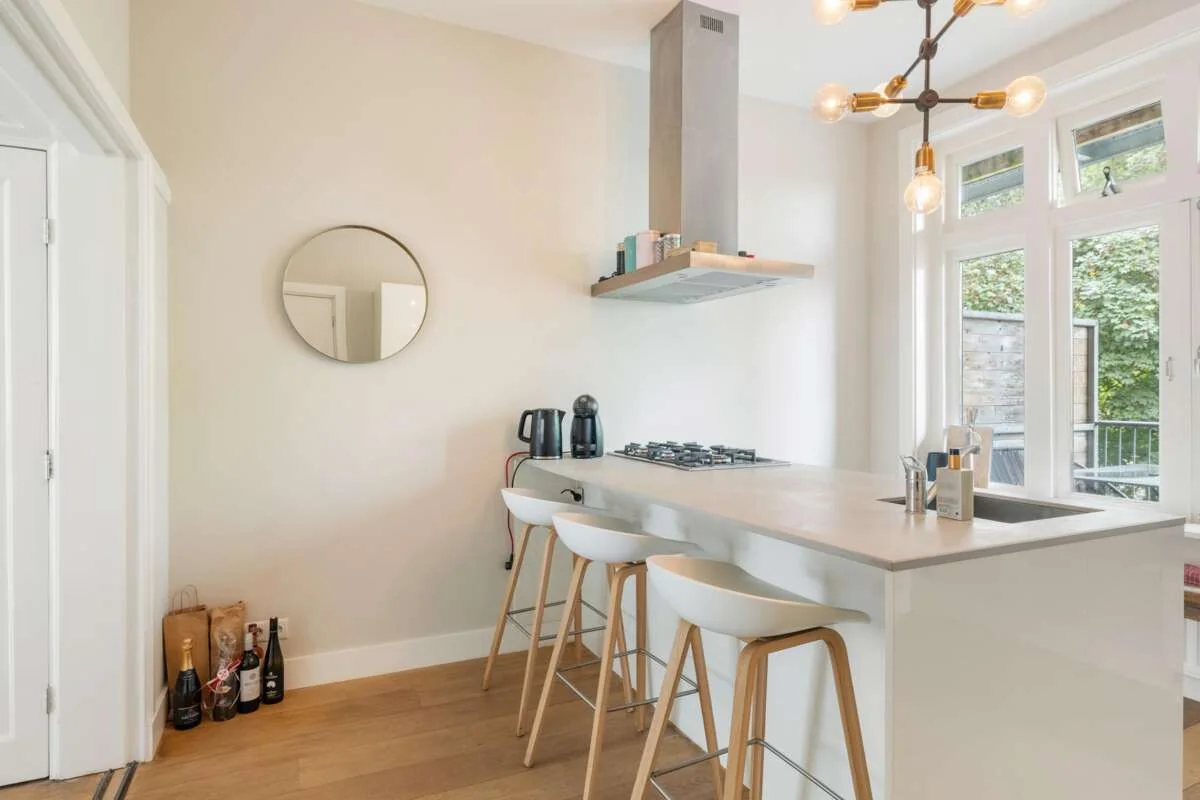 geblurde versie van de foto als achtergrond