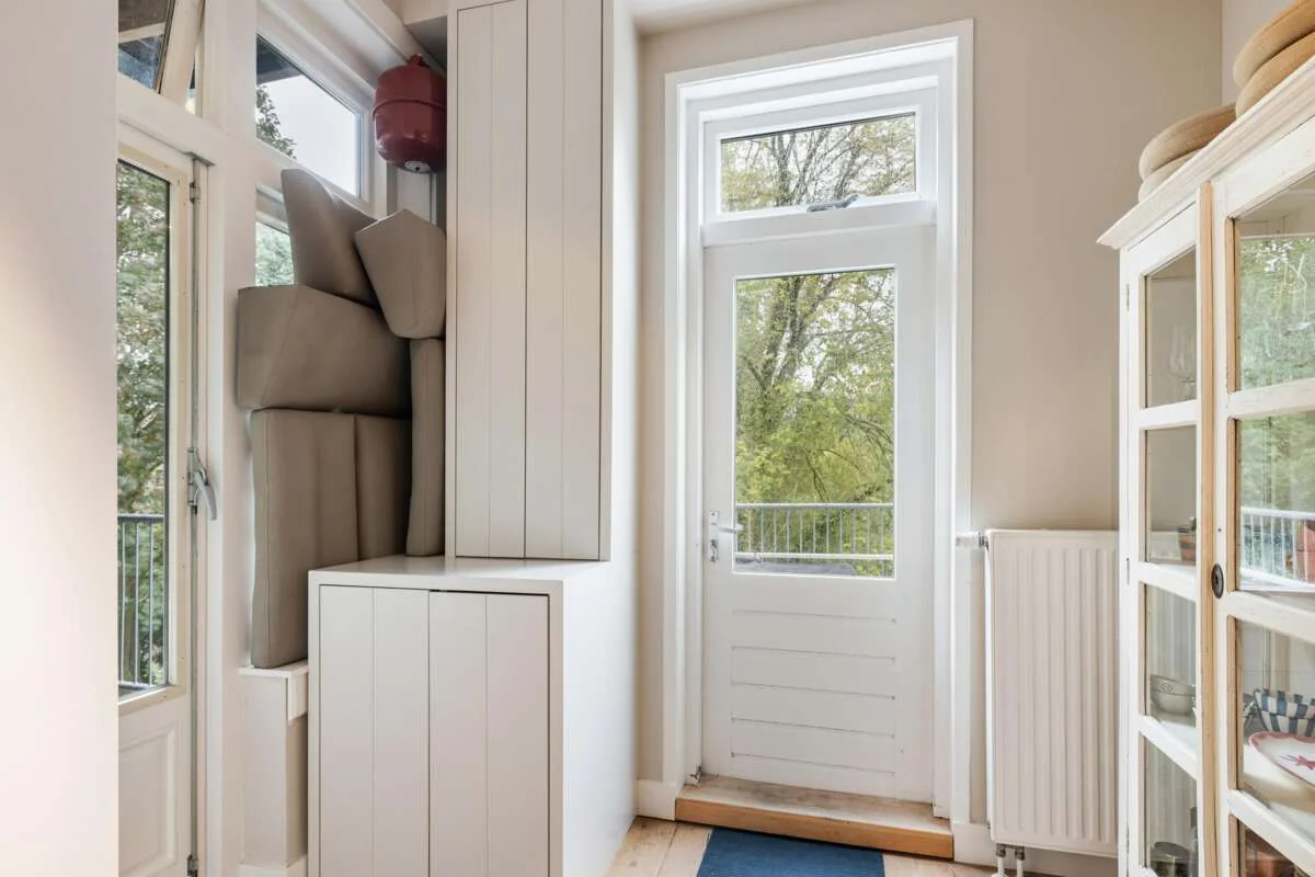 geblurde versie van de foto als achtergrond