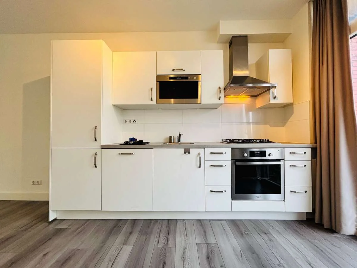 geblurde versie van de foto als achtergrond