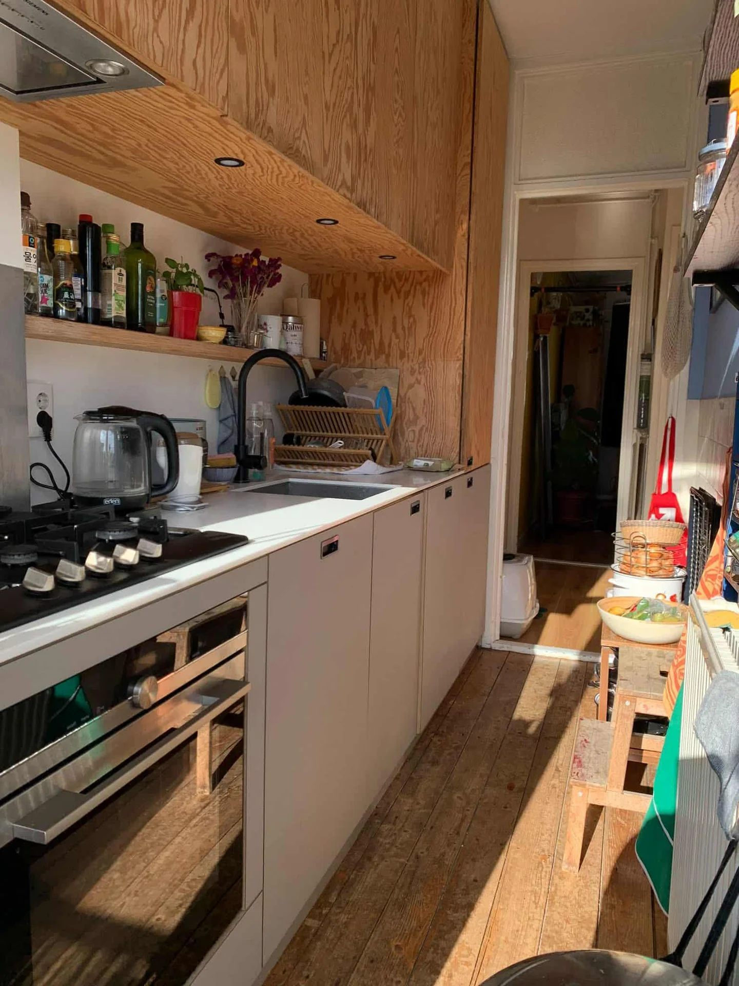 geblurde versie van de foto als achtergrond