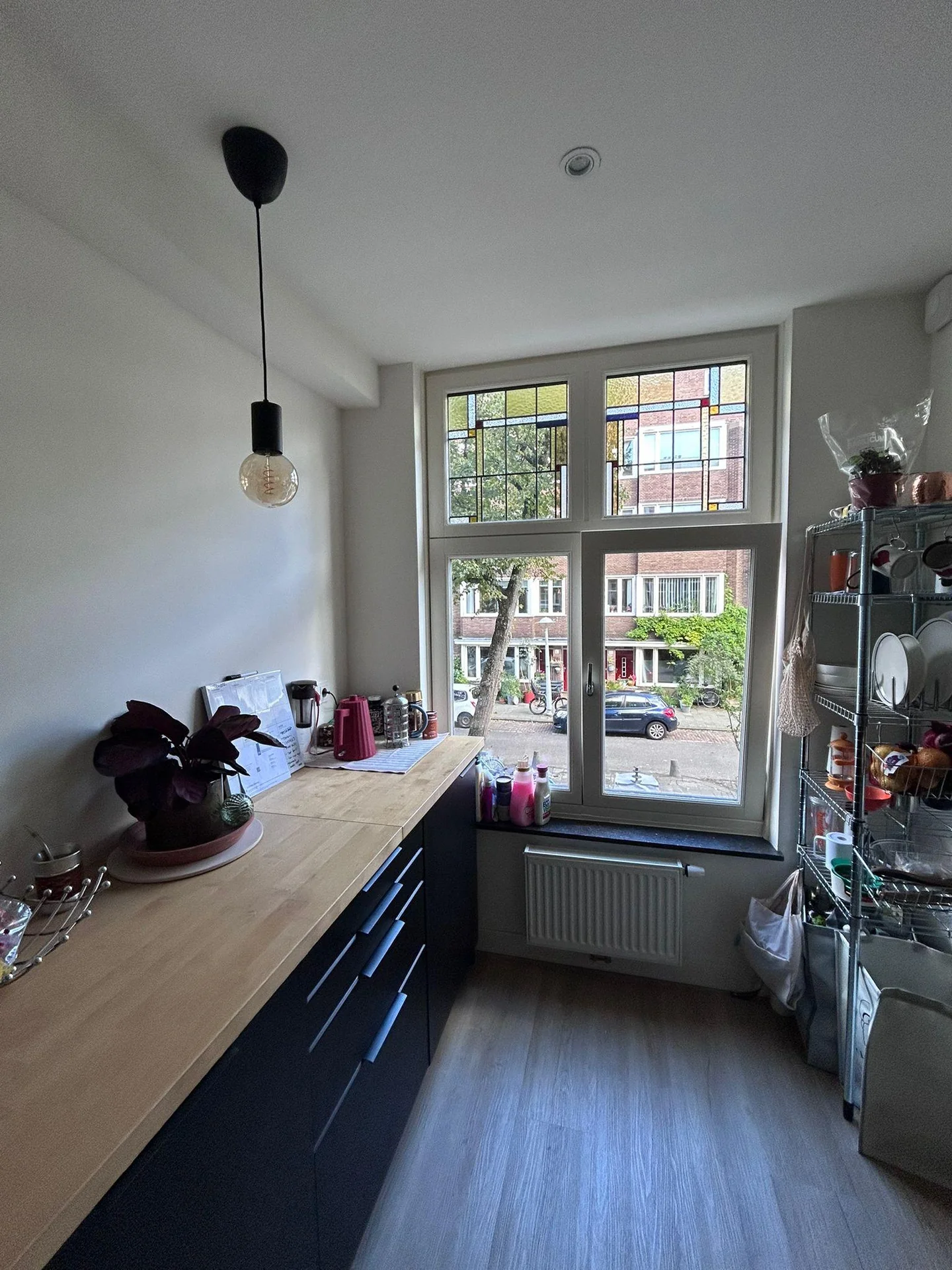 geblurde versie van de foto als achtergrond