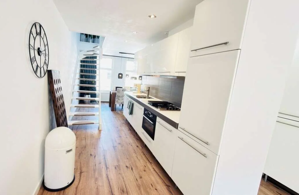 geblurde versie van de foto als achtergrond