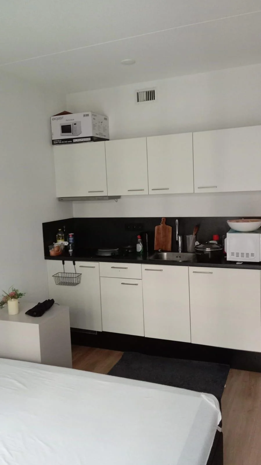 geblurde versie van de foto als achtergrond