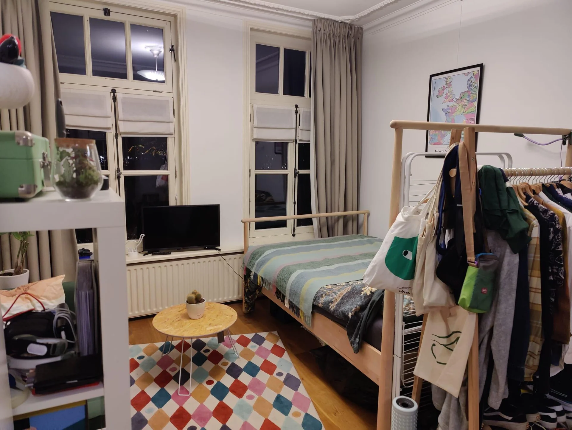 geblurde versie van de foto als achtergrond