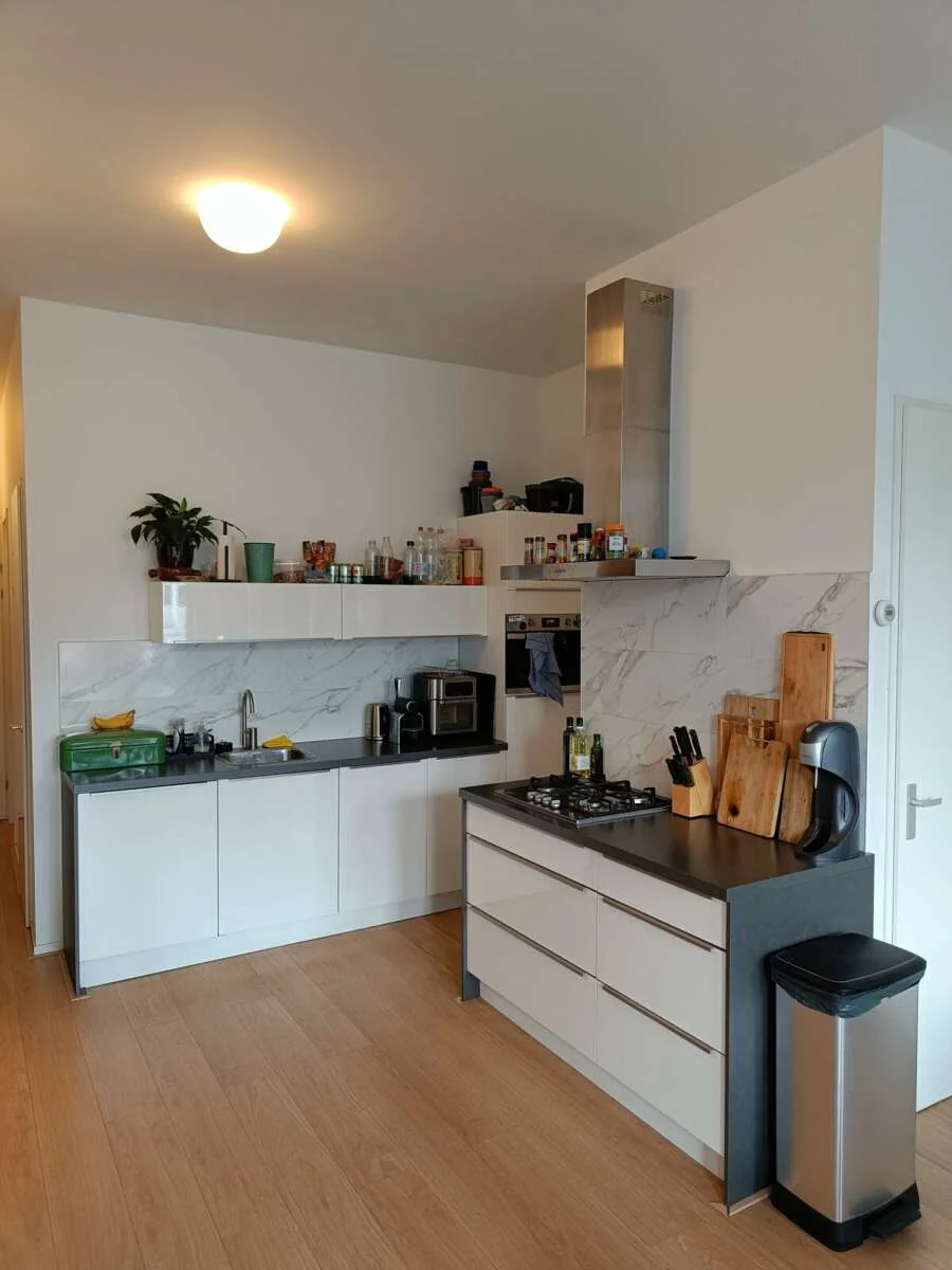 geblurde versie van de foto als achtergrond