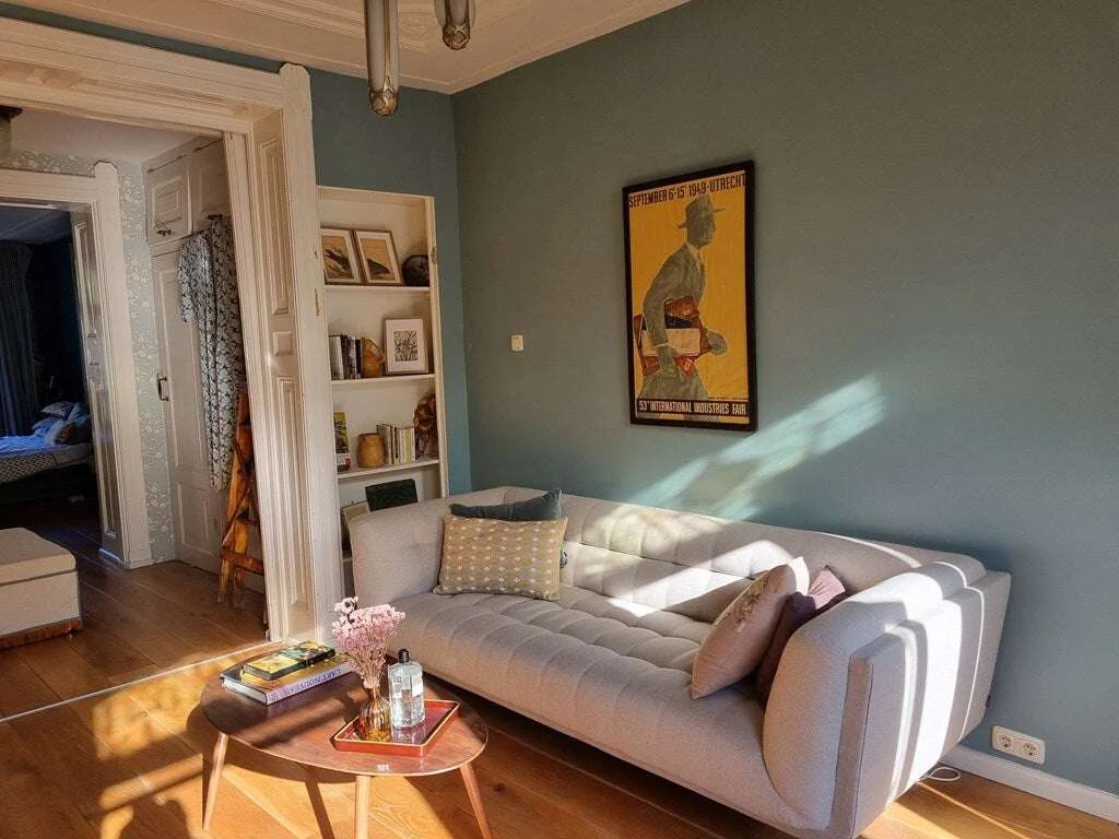 geblurde versie van de foto als achtergrond