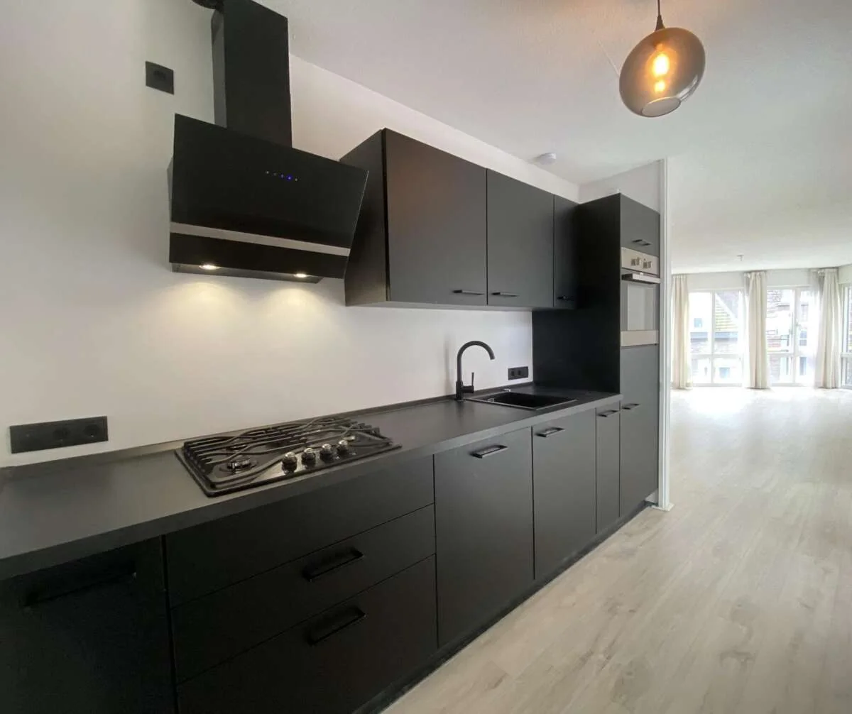 geblurde versie van de foto als achtergrond