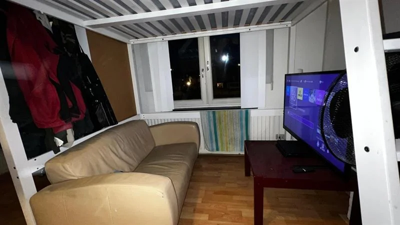 geblurde versie van de foto als achtergrond