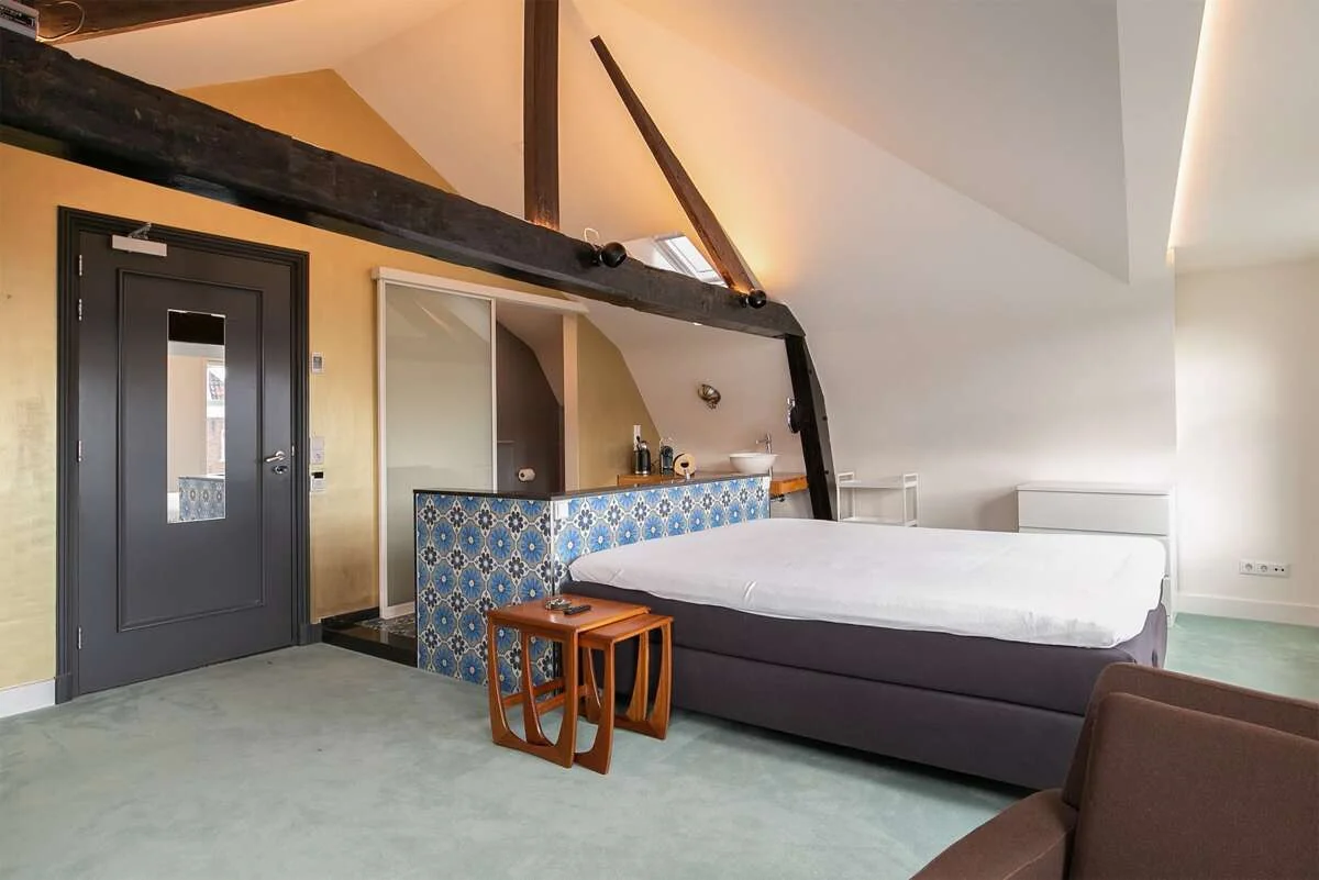 geblurde versie van de foto als achtergrond