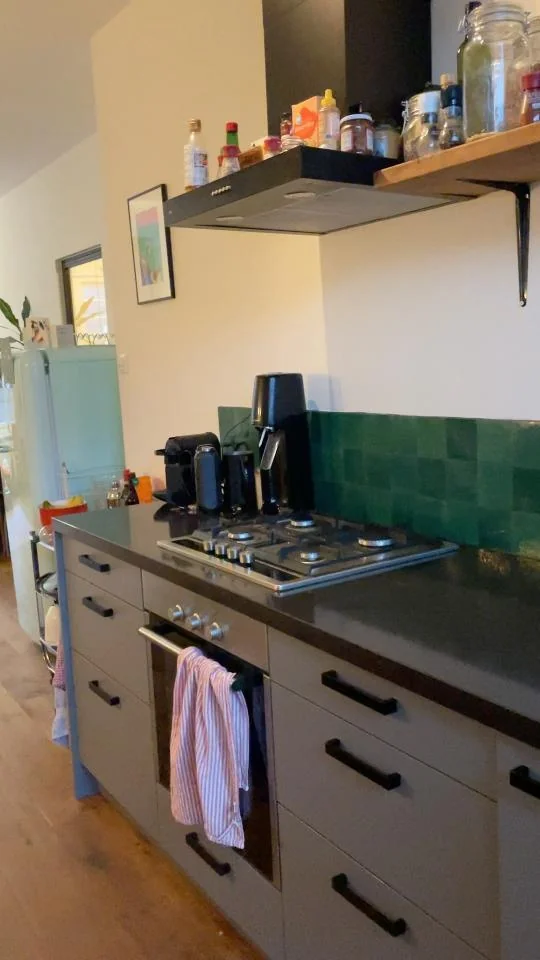 geblurde versie van de foto als achtergrond