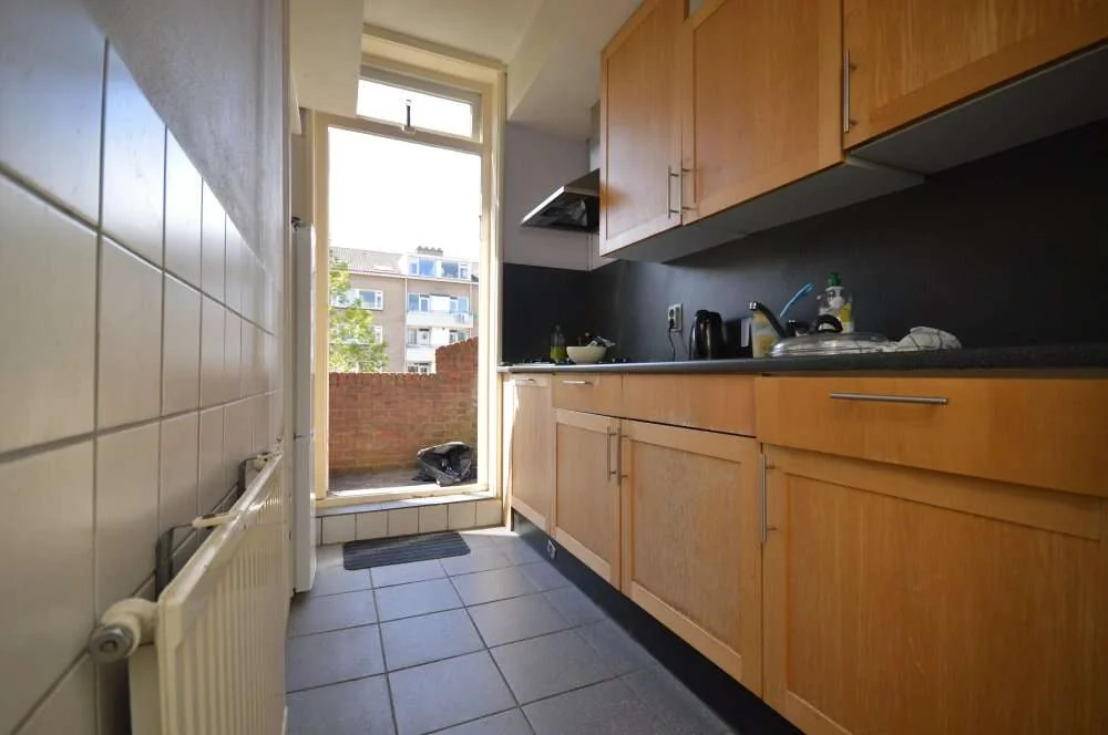 geblurde versie van de foto als achtergrond