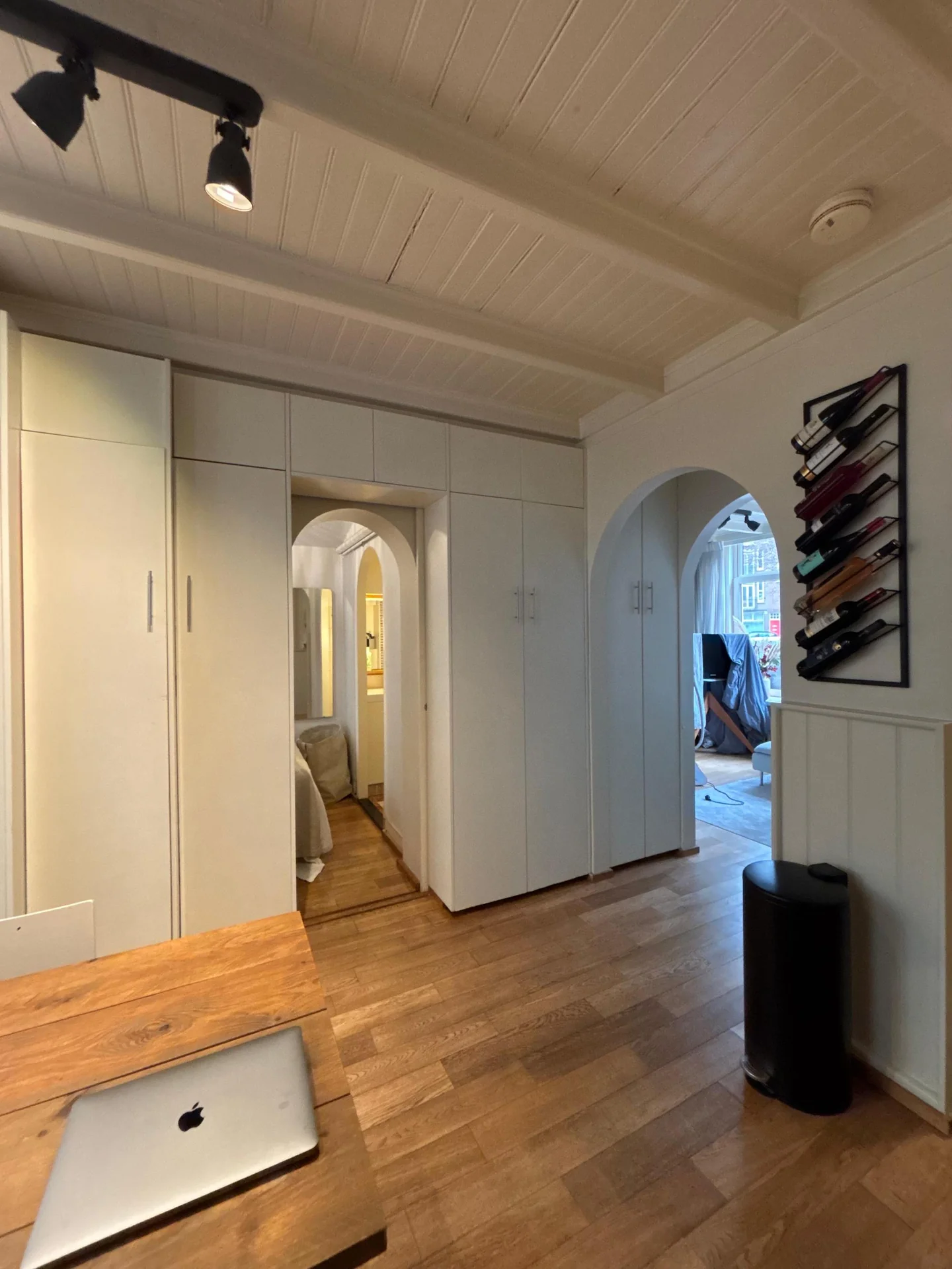 geblurde versie van de foto als achtergrond